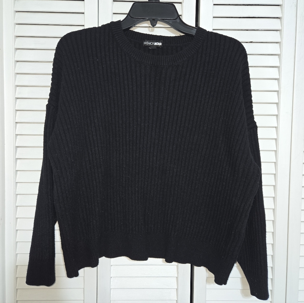 Fashion Nova Women's 1X Classic Black Ribbed Sweater